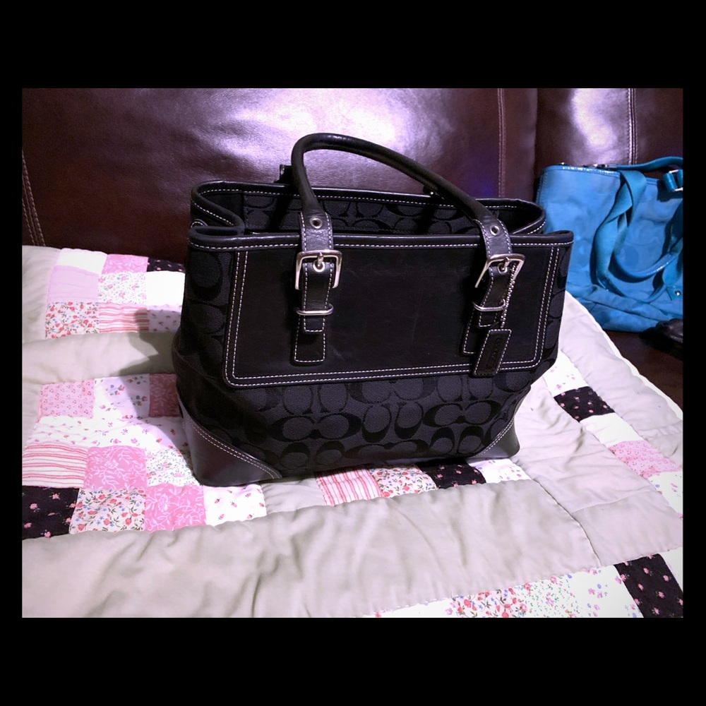 Beautiful handbag!